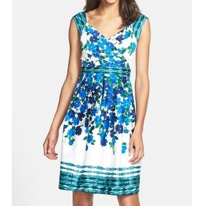 SALE❗️Adrianna Papell Floral Print Fit & Flare 6
